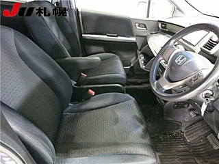 HONDA FREED 2012