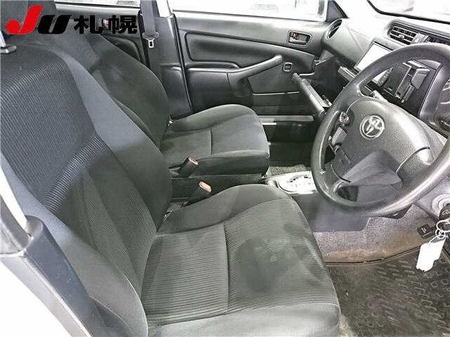 TOYOTA SUCCEED 2015