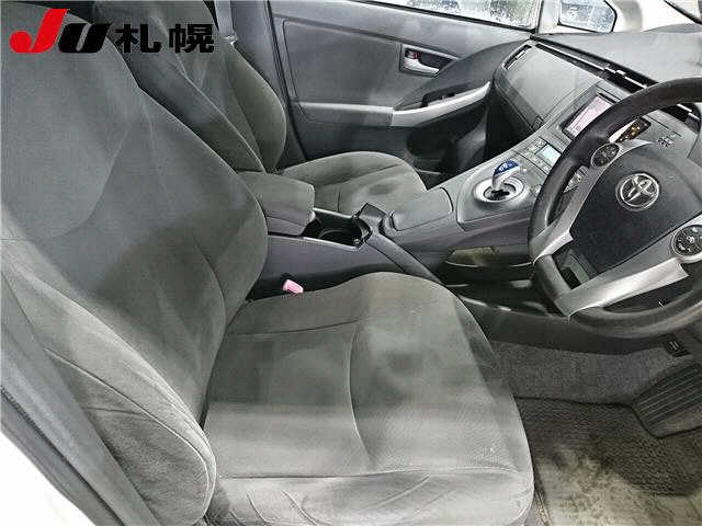 TOYOTA PRIUS 2010
