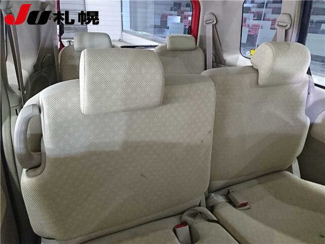 TOYOTA SIENTA 2008