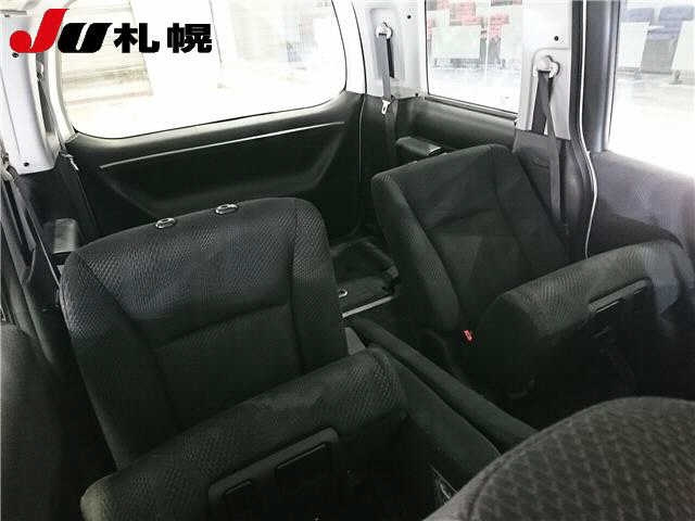 HONDA STEP WAGON 2011