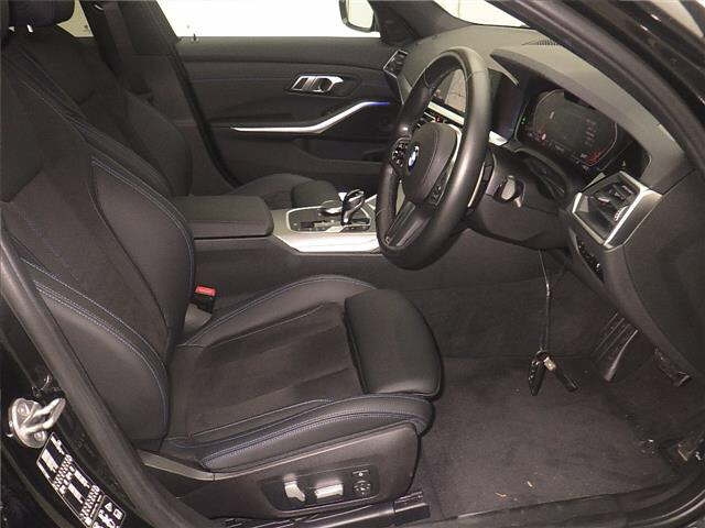 BMW 3 SERIES 2023