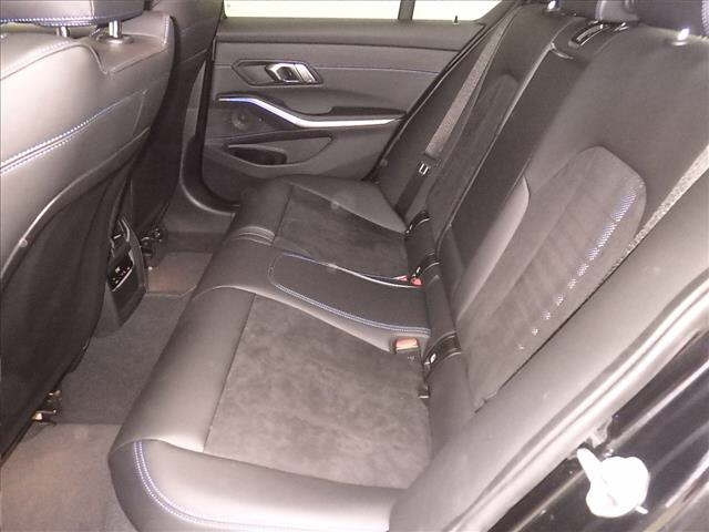 BMW 3 SERIES 2023
