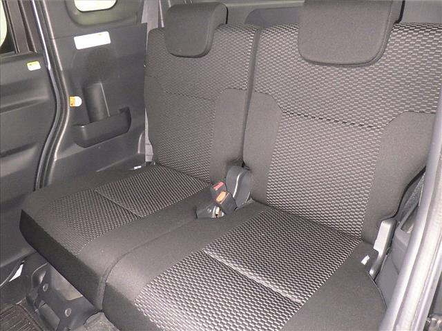 TOYOTA PIXIS MEGA 2015