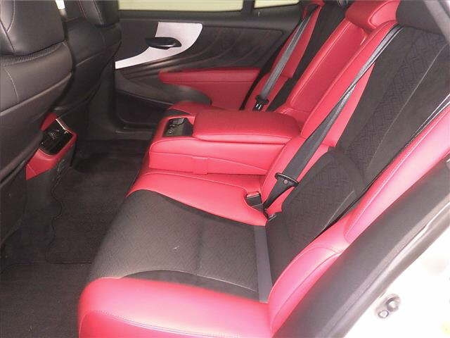 LEXUS LS 2021