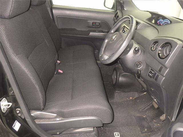 TOYOTA BB 2008