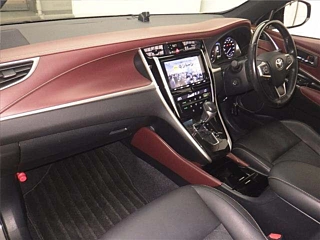 TOYOTA HARRIER 2020
