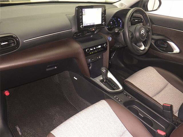 TOYOTA YARIS CROSS 2022