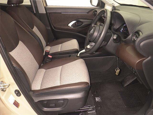 TOYOTA YARIS CROSS 2022