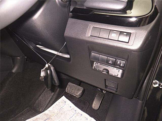 TOYOTA AQUA 2025