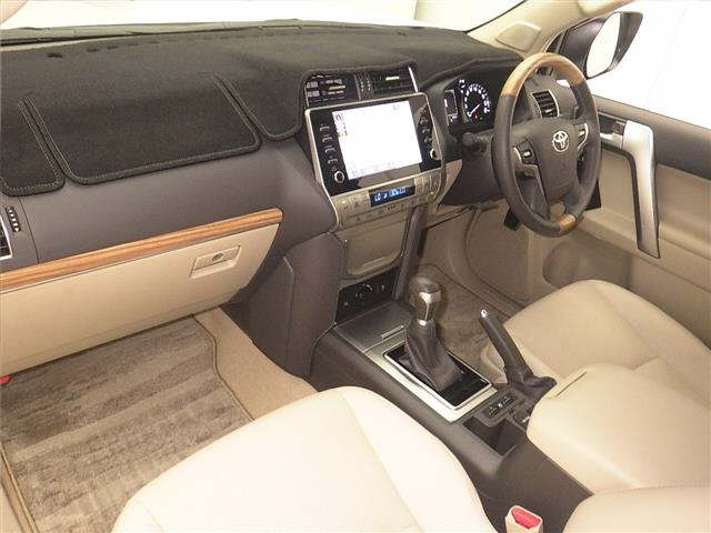 TOYOTA LAND CRUISER PRADO 2022