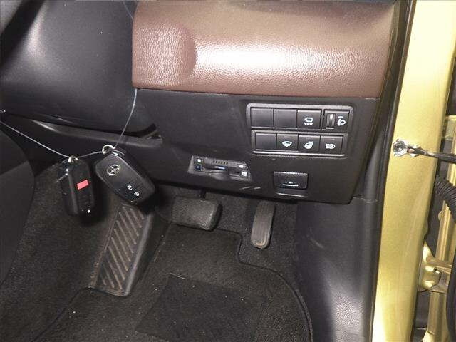 TOYOTA YARIS CROSS 2021