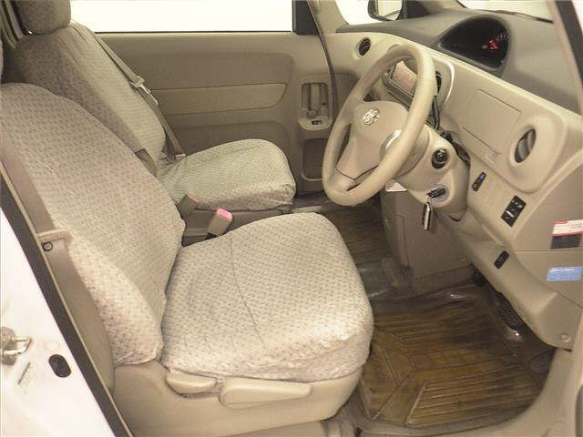 TOYOTA PORTE 2008
