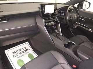 TOYOTA HARRIER 2020