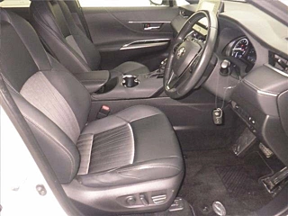 TOYOTA HARRIER 2020