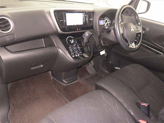 MITSUBISHI EK SPACE 2017