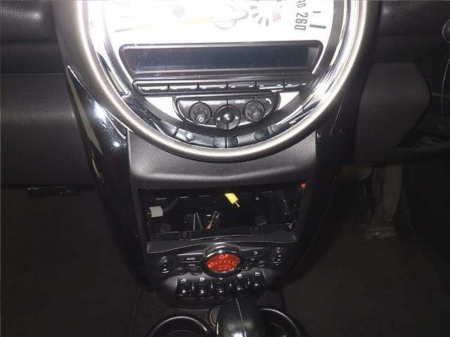 BMW MINI 2012