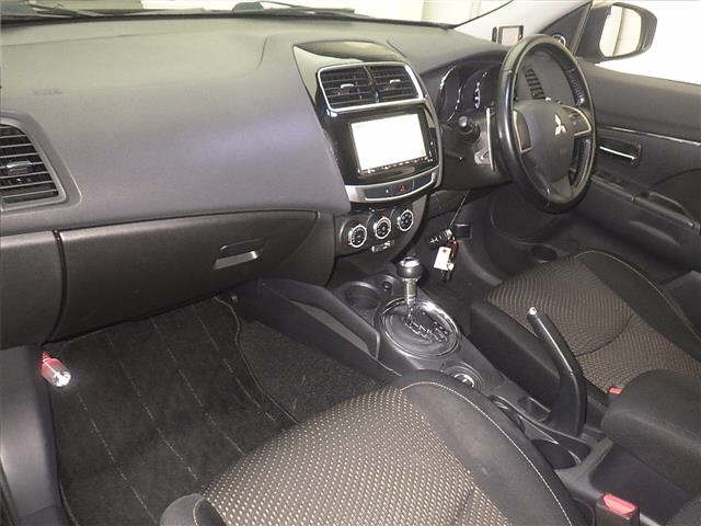 MITSUBISHI RVR 2014