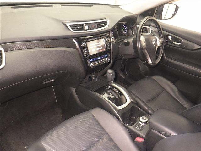 NISSAN X-TRAIL 2015