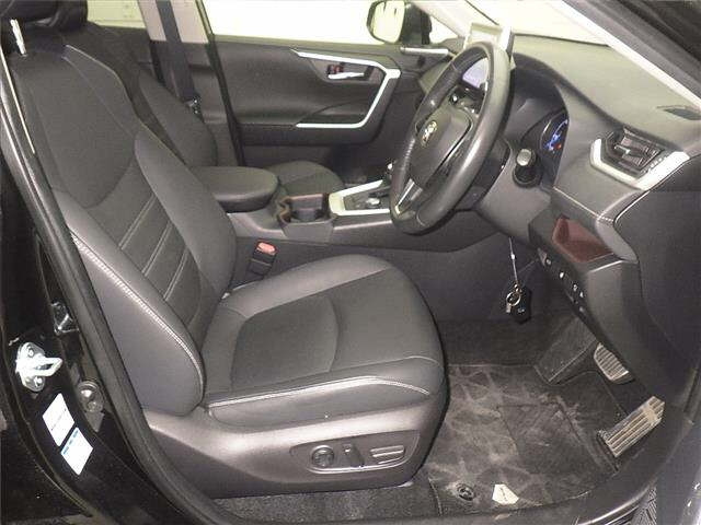 TOYOTA RAV4 2021