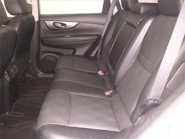 NISSAN X-TRAIL 2015