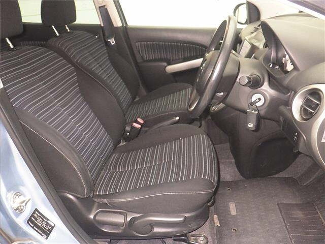 MAZDA DEMIO 2011