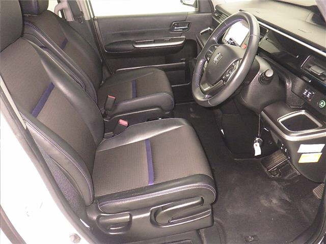 HONDA STEP WAGON 2021