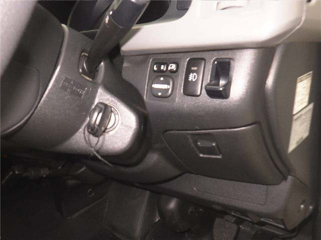 TOYOTA HIACE VAN 2013