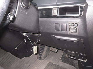 TOYOTA ESTIMA 2013