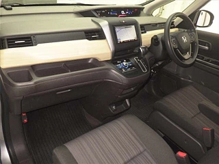 HONDA FREED 2017