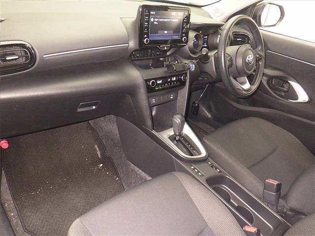 TOYOTA YARIS CROSS 2023
