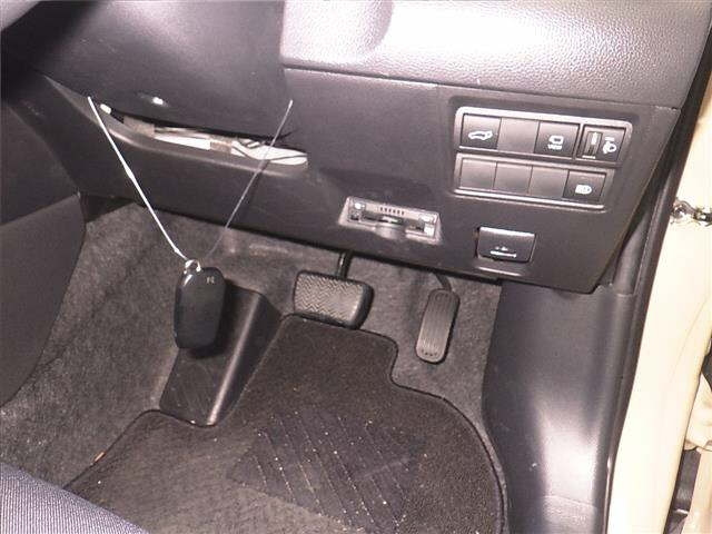TOYOTA YARIS CROSS 2023