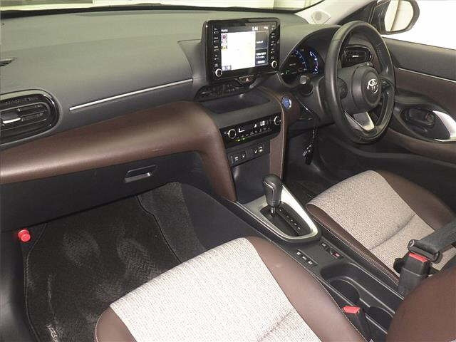 TOYOTA YARIS CROSS 2022