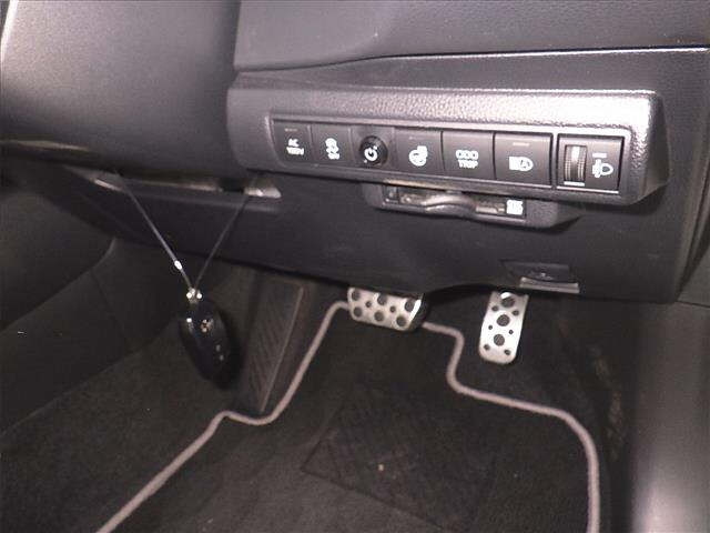TOYOTA COROLLA TOURING 2024