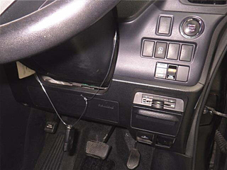 TOYOTA NOAH 2014