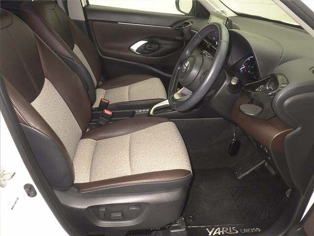 TOYOTA YARIS CROSS 2020