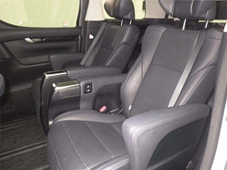 TOYOTA ALPHARD 2022