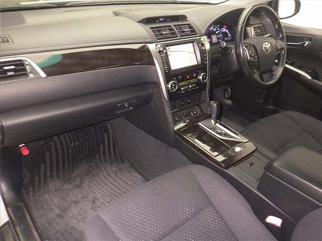 TOYOTA CAMRY 2011