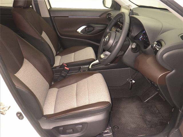 TOYOTA YARIS CROSS 2021