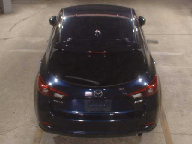 MAZDA AXELA 2017