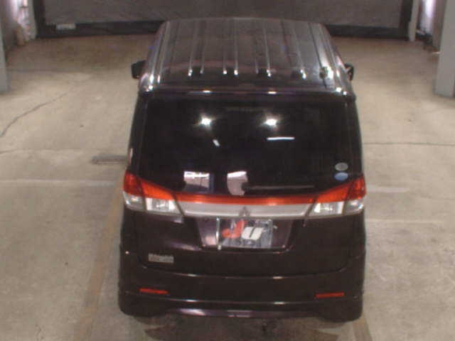 MITSUBISHI DELICA D2 2012