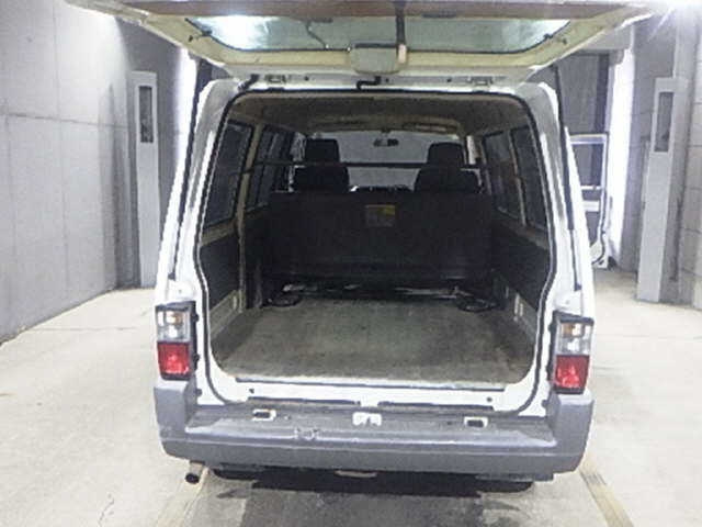 MAZDA BONGO VAN 2009