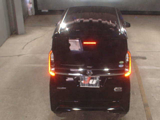 NISSAN ROOX 2021