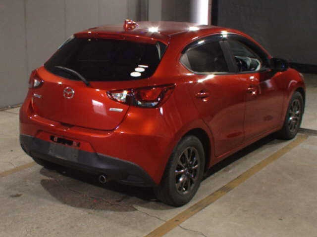 MAZDA DEMIO 2017