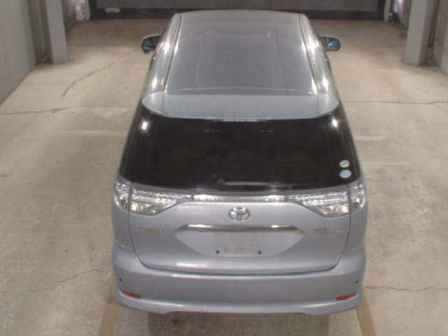 TOYOTA ESTIMA HYBRID 2010