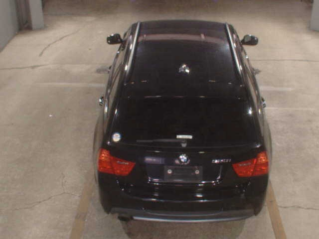 BMW 3 SERIES 2010