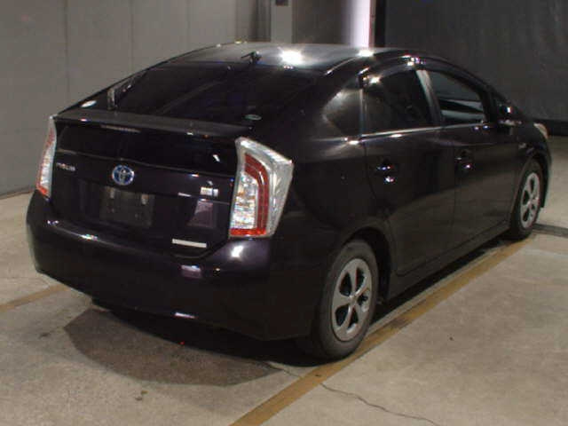 TOYOTA PRIUS 2012