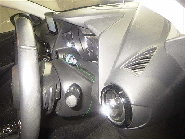 MAZDA DEMIO 2017