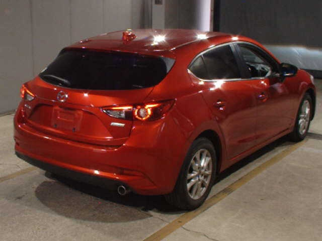 MAZDA AXELA 2016