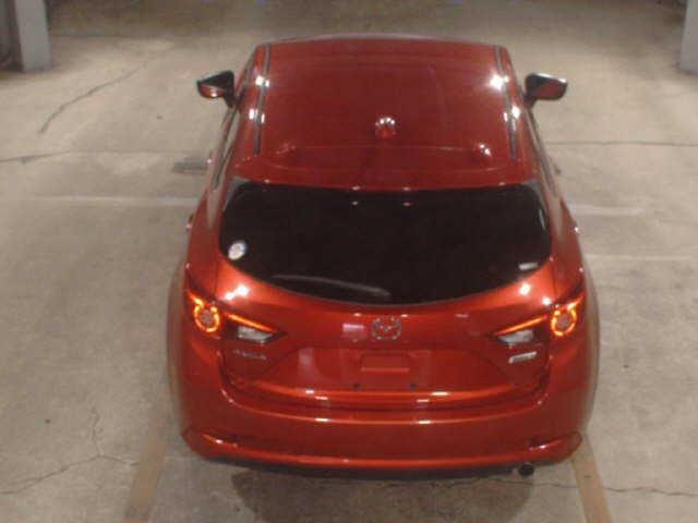 MAZDA AXELA 2016